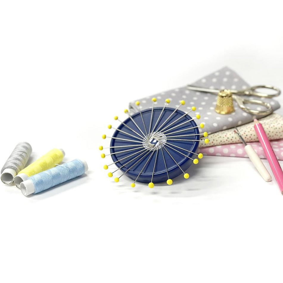 HEMLINE Magnetic Pin Holder