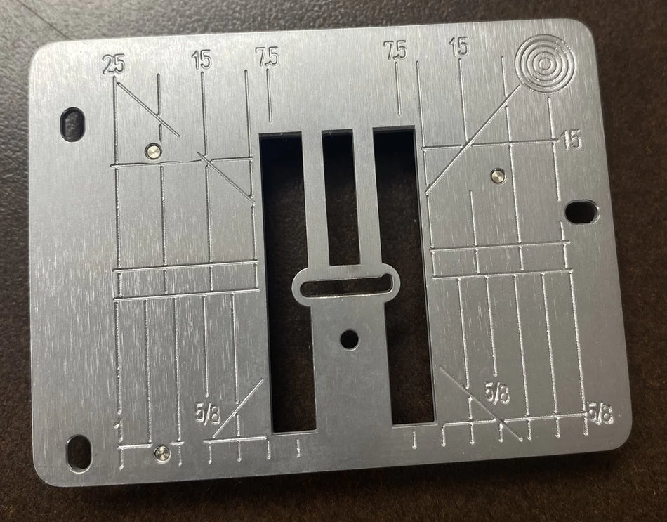 BERNINA 9 mm Standard Stitch Plate