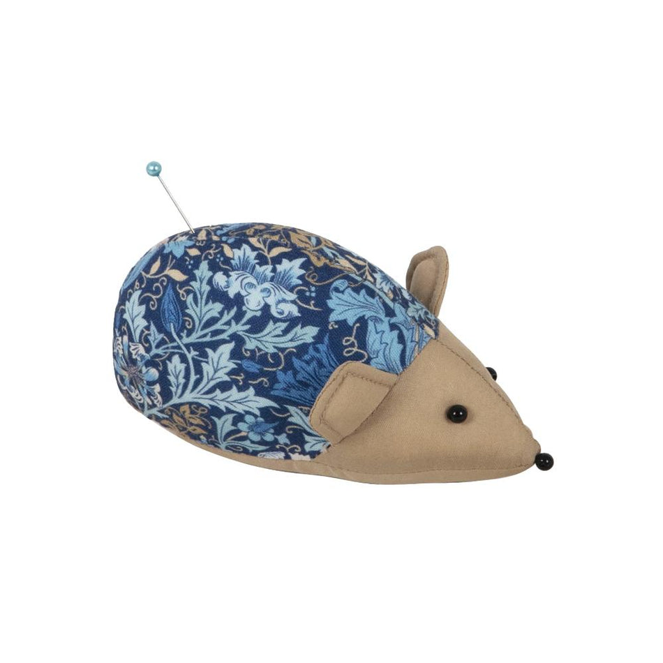 HOBBY GIFT Hedgehog Pincushion 12cm x 4.5cm x 6cm (4 ¾” x 1 ¾” x 2 3/8”)