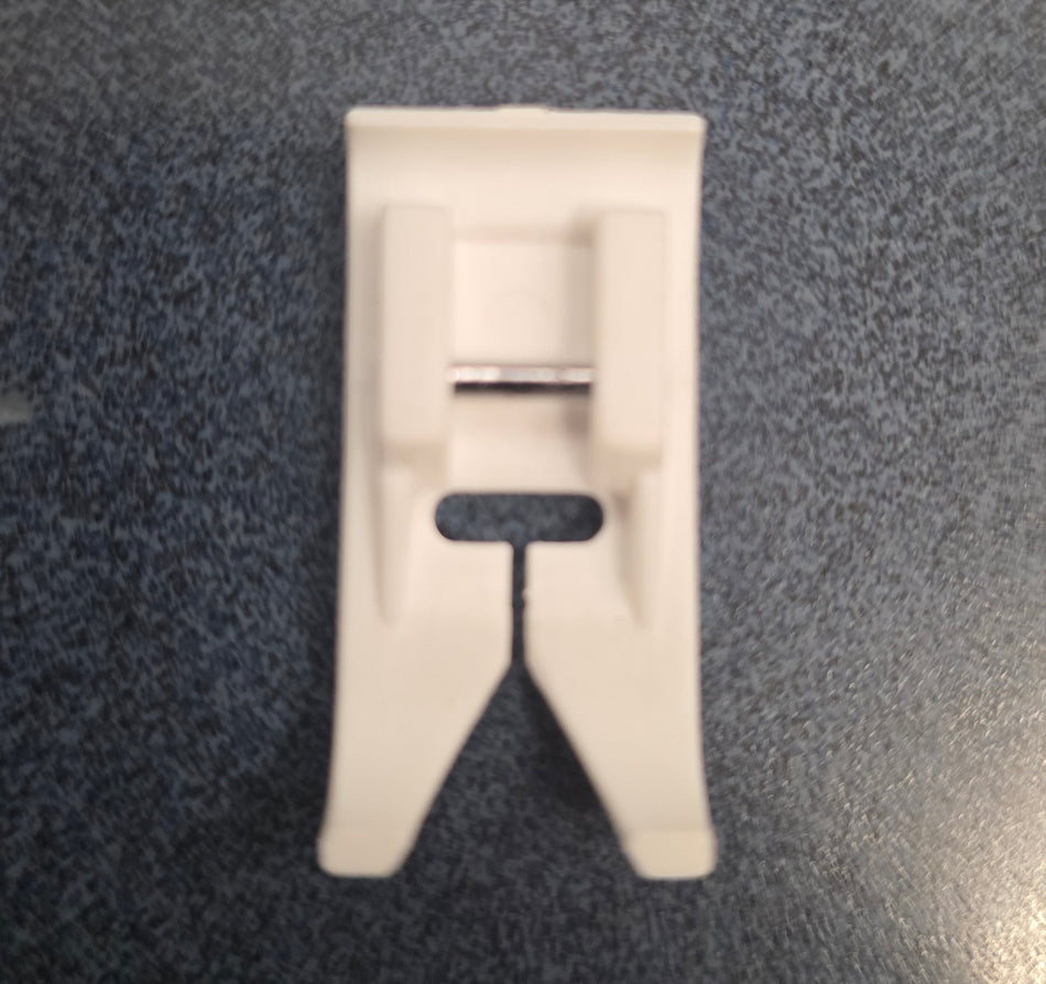 Snap on Teflon Zigzag foot 5mm