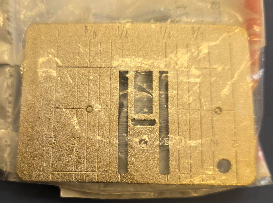 BERNINA Standard Stitch Plate 5.5 mm for 130-170 - Part #007874.71.00