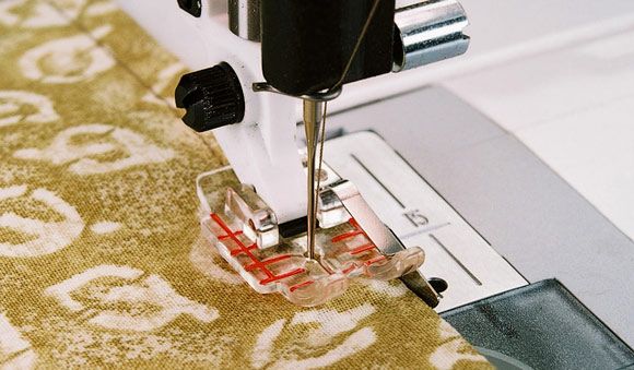 Husqvarna Viking Clear 1/4”Piecing Foot with or without guide