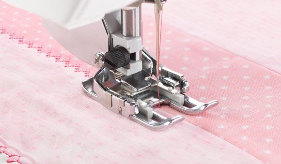 Husqvarna Viking Changeable Foot (open toe, Quilter's Guide,  1/4