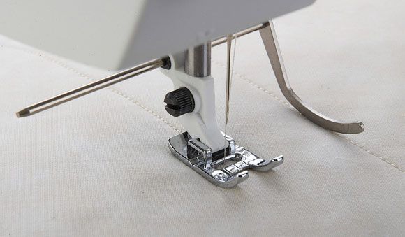 HUSQVARNA® VIKING® Edge Quilting Guide